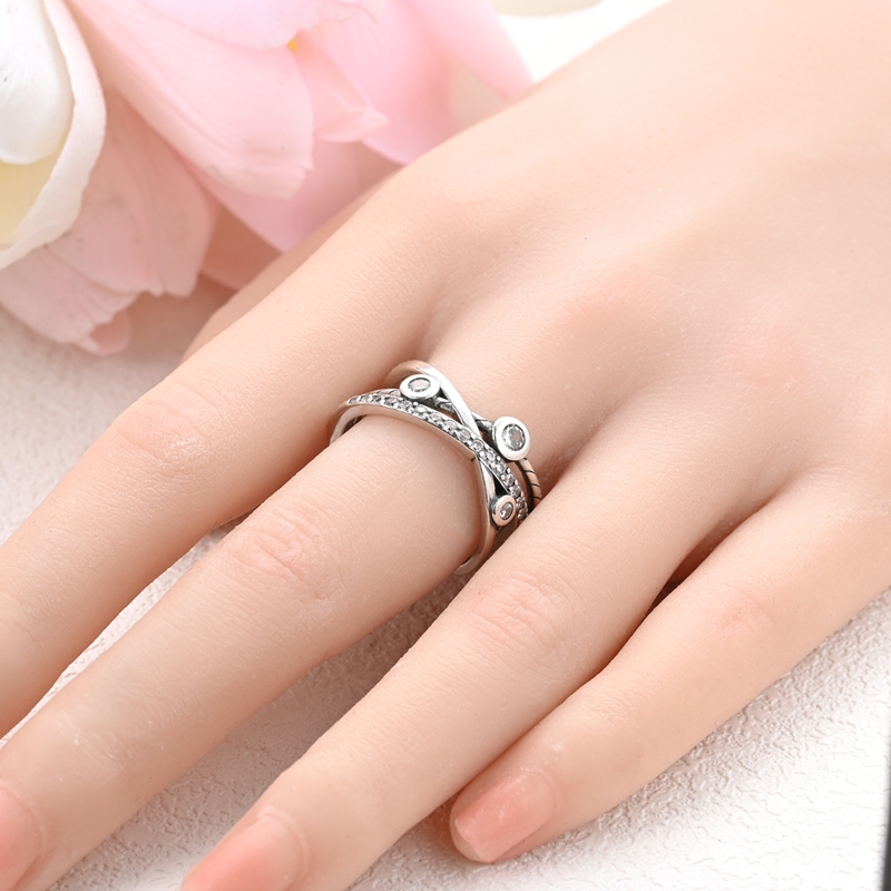 Women's Hypoallergenic Fashion Wide Ring, Elegant Gift